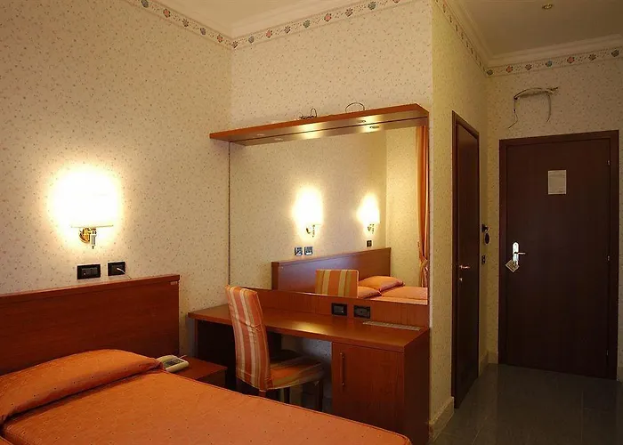 Dina Otel Roma