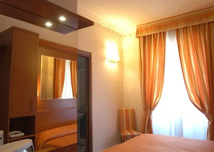 Dina 3* Roma