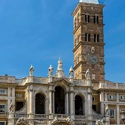 Otel Dina