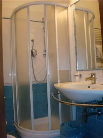 Otel Dina Roma